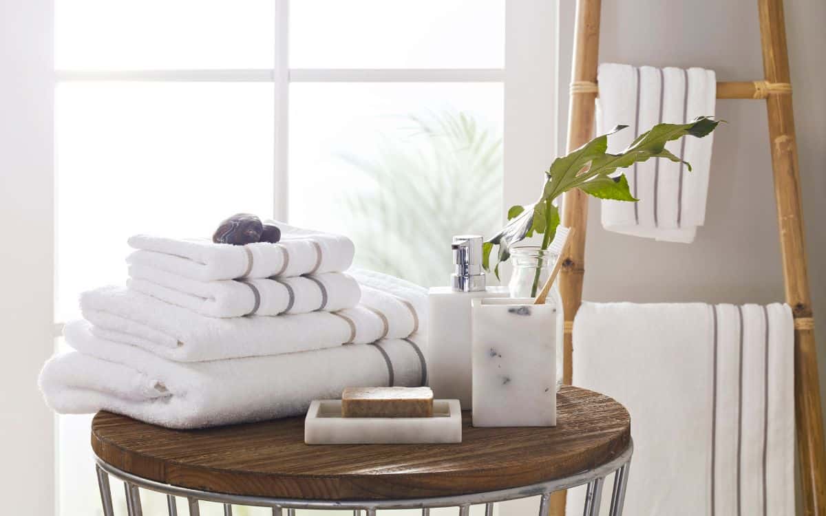 Rene håndklær på badet. FOTO